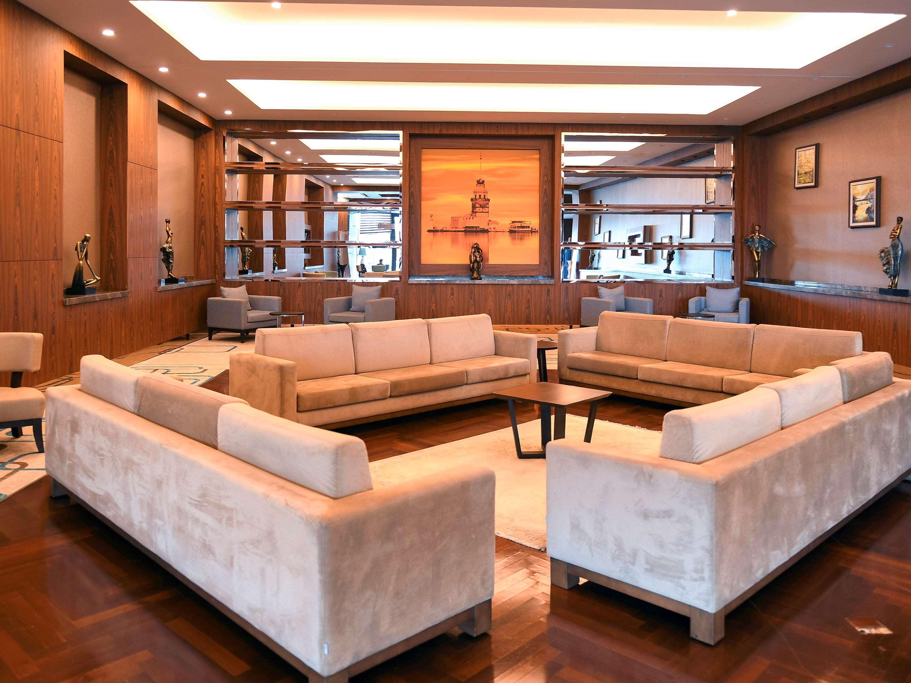 Mercure Istanbul West Hotel & Convention Center Exterior photo