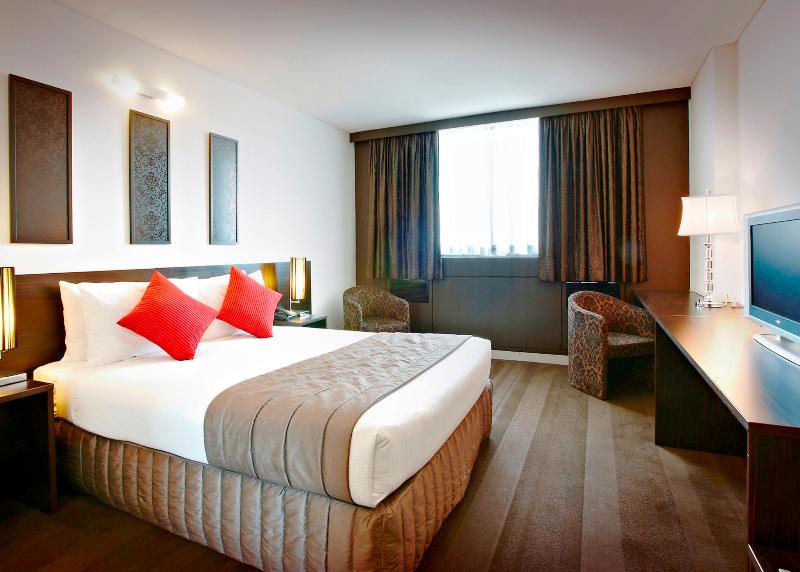 Mercure Istanbul West Hotel & Convention Center Exterior photo